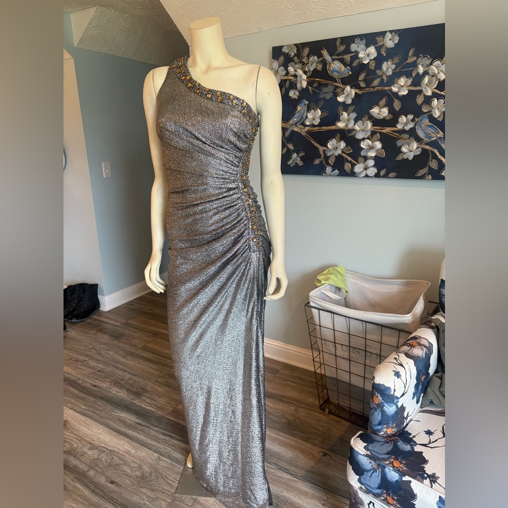 Cache Silver One-Shoulder Cocktail Gown sz 2 with yellow stones and split